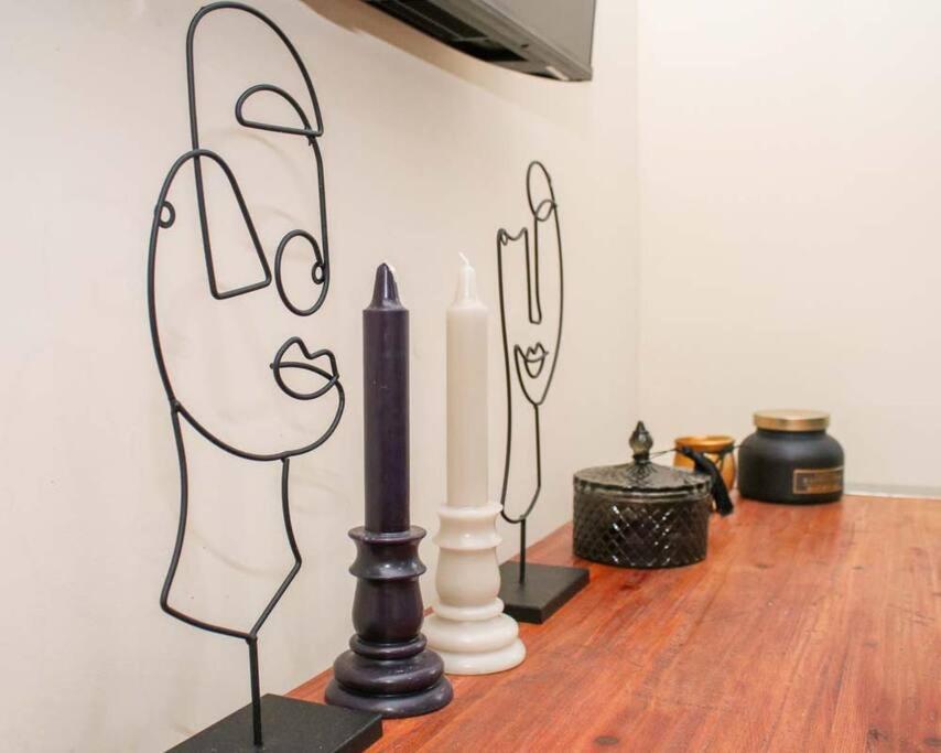 No25-Luxe Living Guest House- 2 Bed-Wifi-Free Parking-City- Beach 斯旺西 外观 照片
