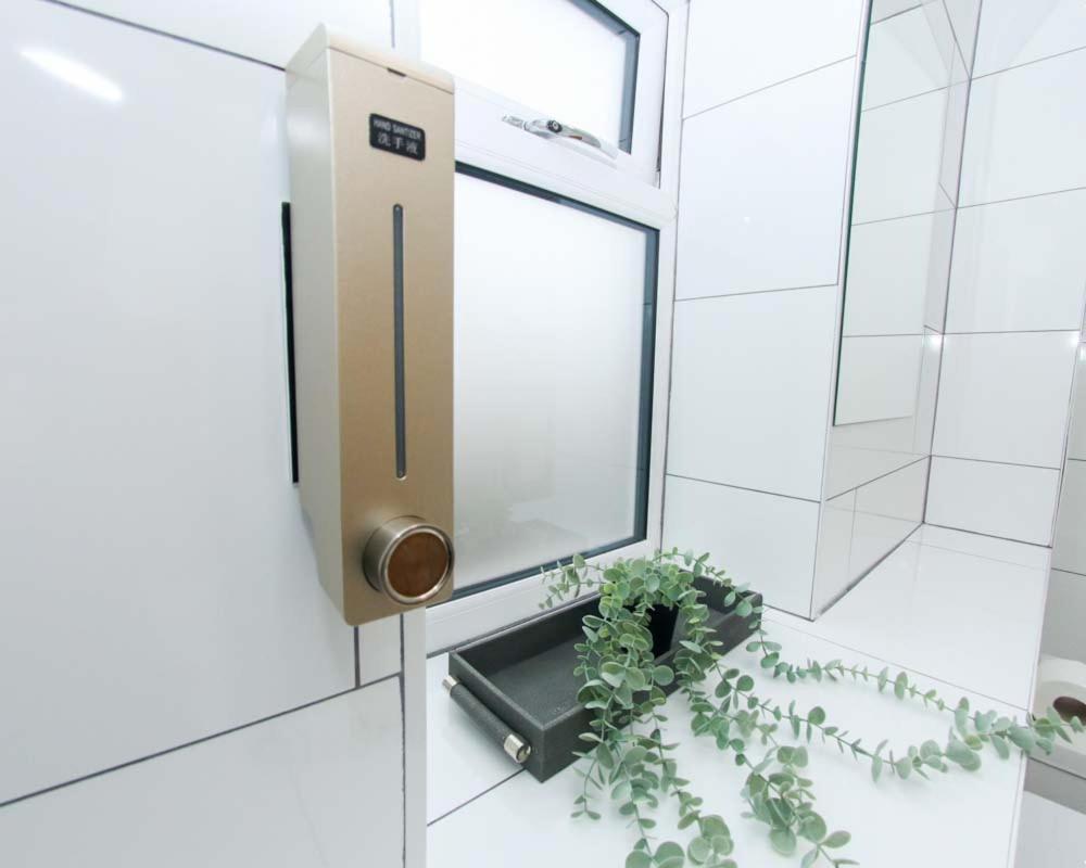 No25-Luxe Living Guest House- 2 Bed-Wifi-Free Parking-City- Beach 斯旺西 外观 照片